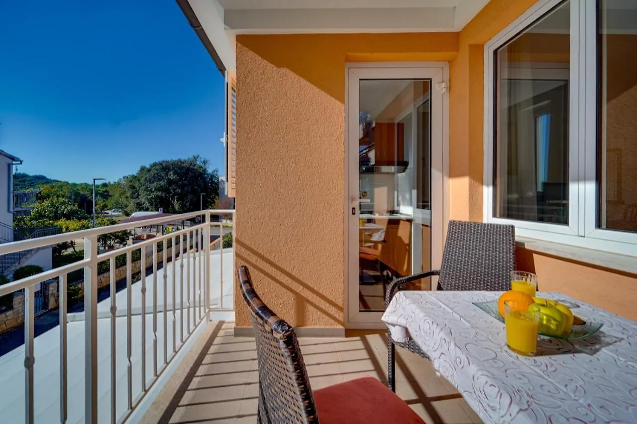 Villa Rovinj Apartments 0*,